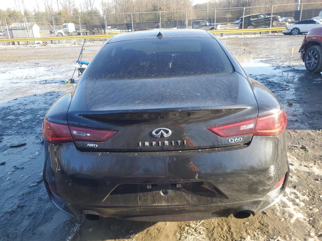 2017 Infiniti Q60 - Image 6