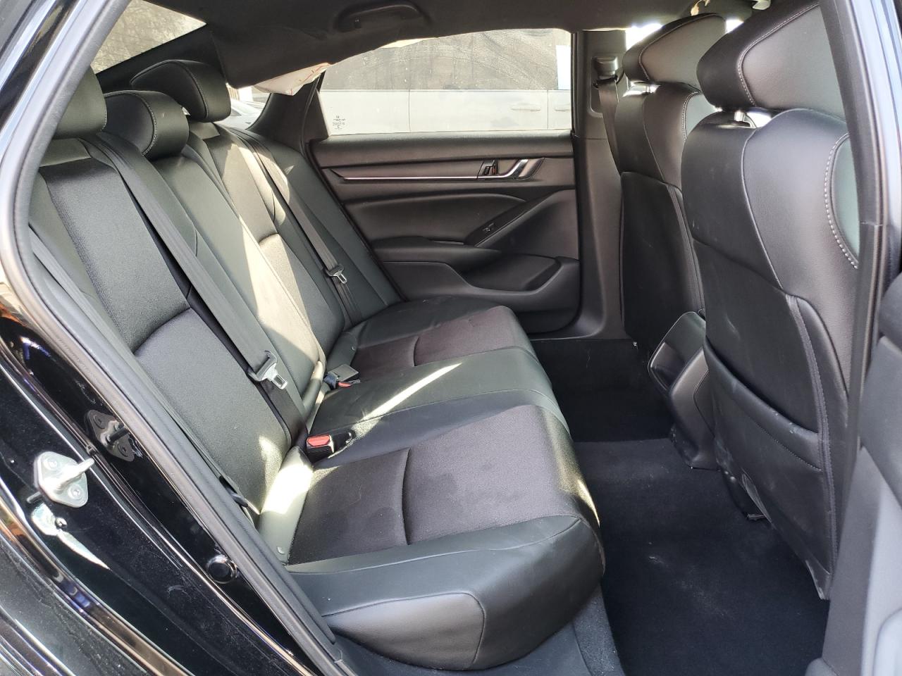 2019 Honda Accord - Image 10