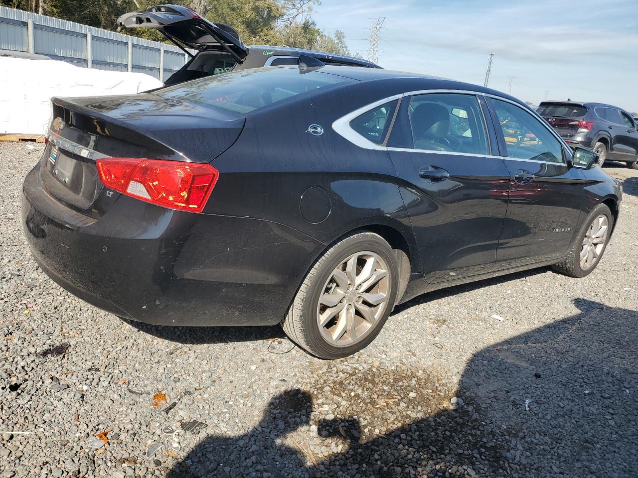 2016 Chevrolet Impala - Image 3