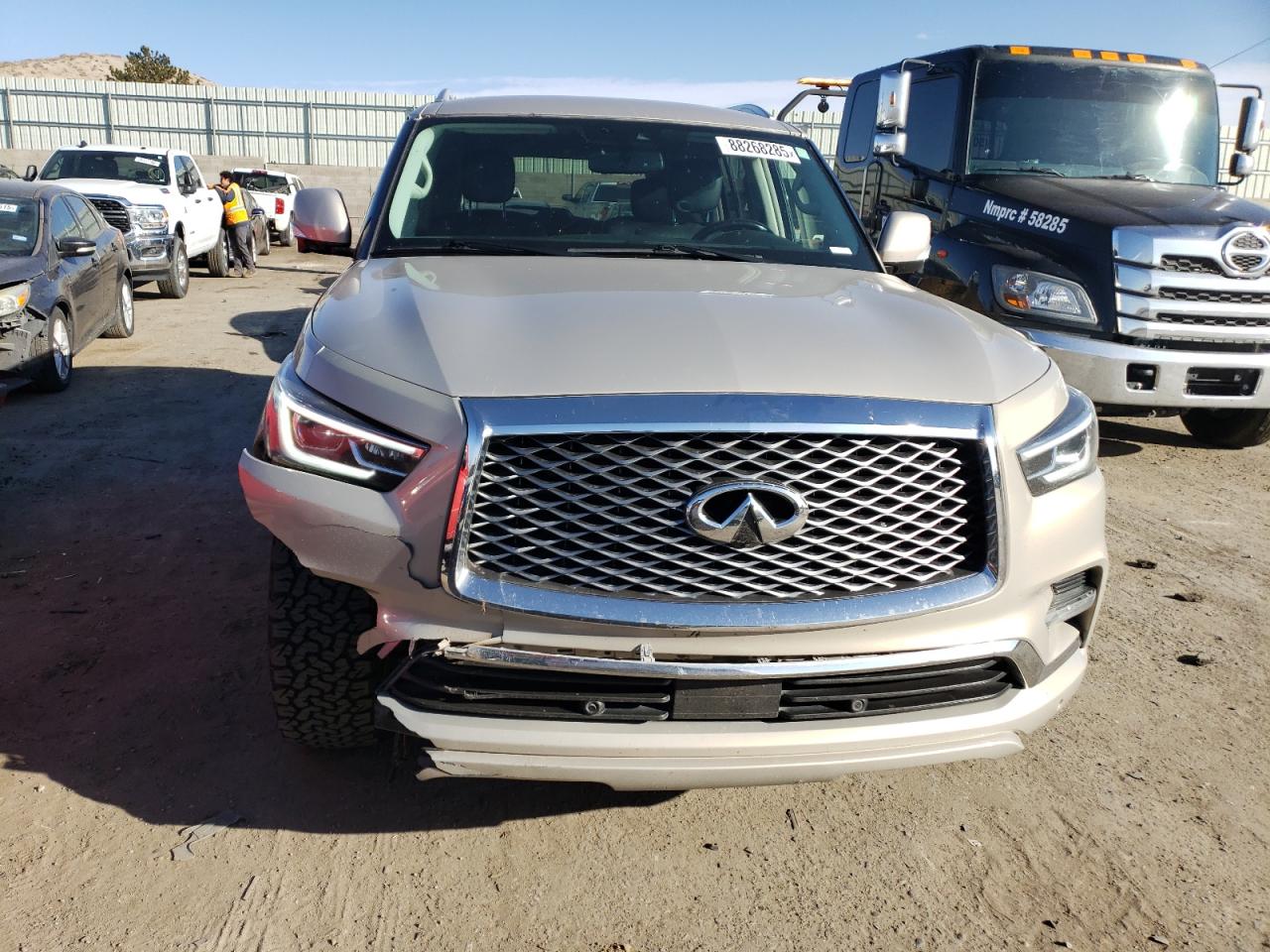 2019 Infiniti QX80 - Image 5
