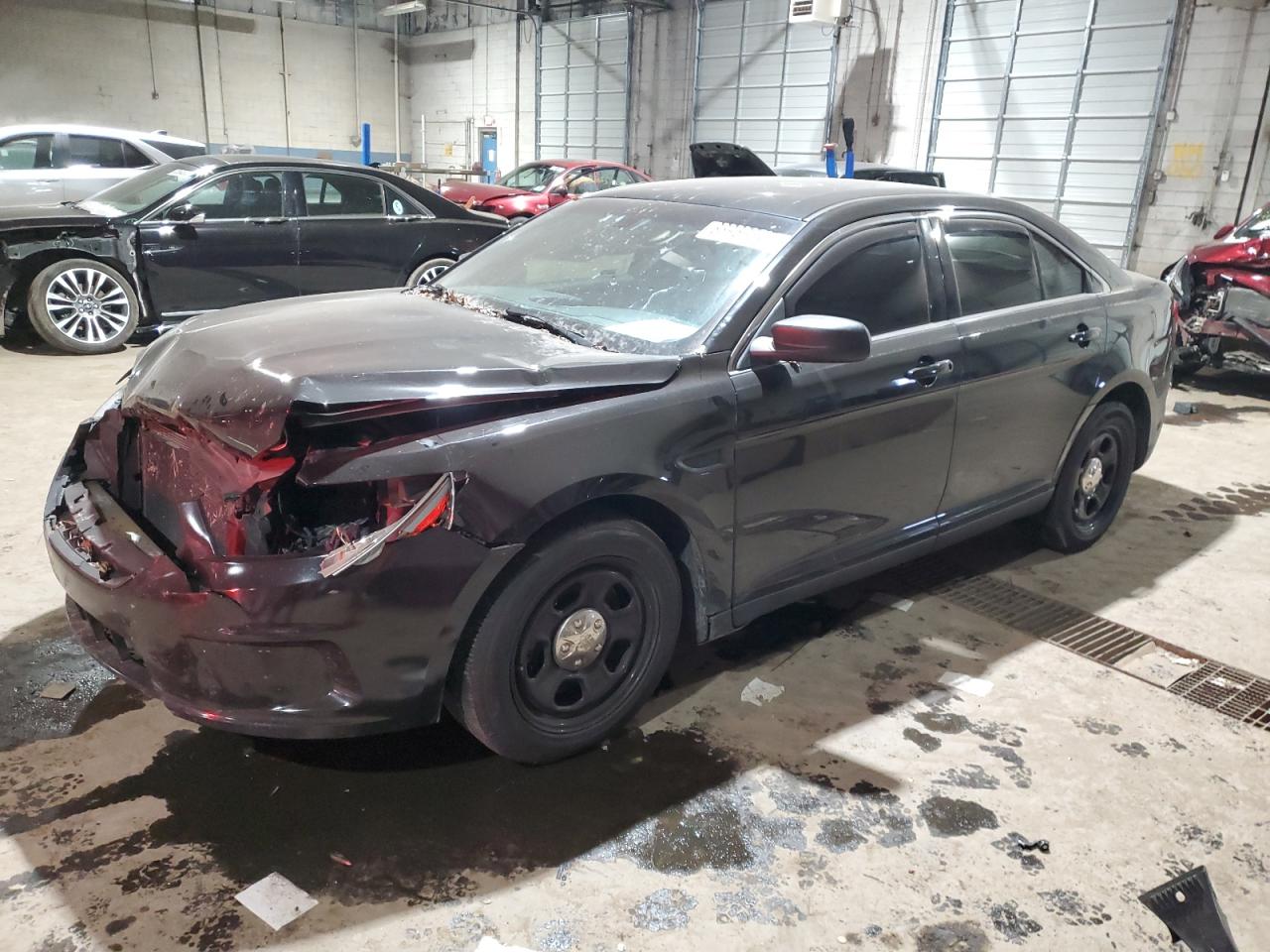 2013 Ford Taurus - Image 1