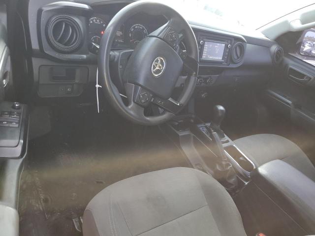 TOYOTA TACOMA 2018 Серебристый