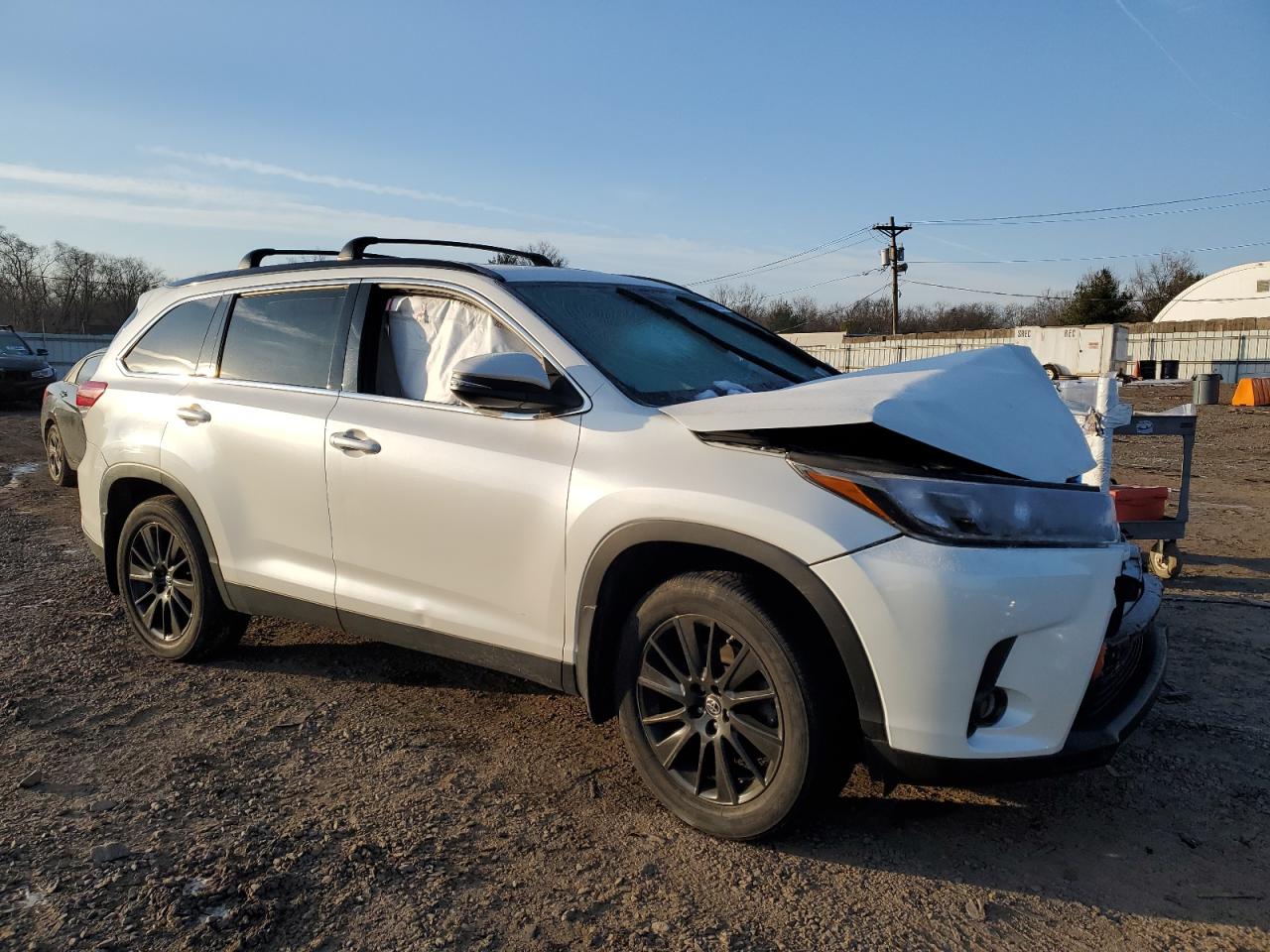 2019 Toyota Highlander - Image 4