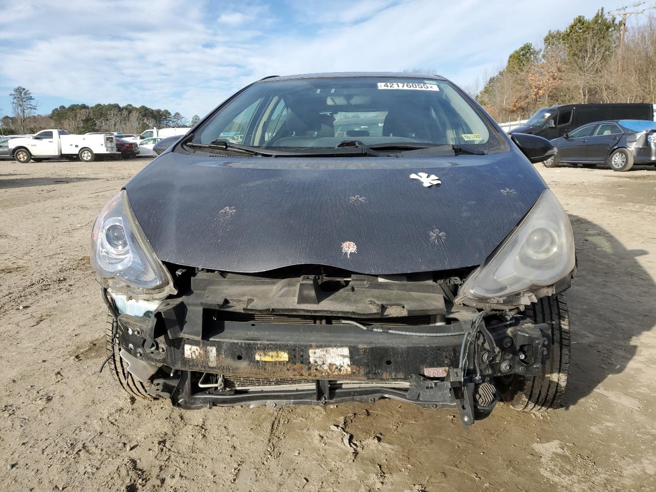 2015 Toyota Prius - Image 5