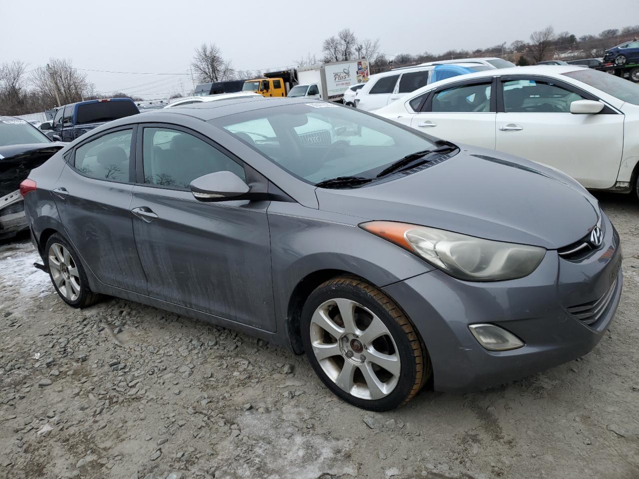 2012 Hyundai Elantra - Image 4