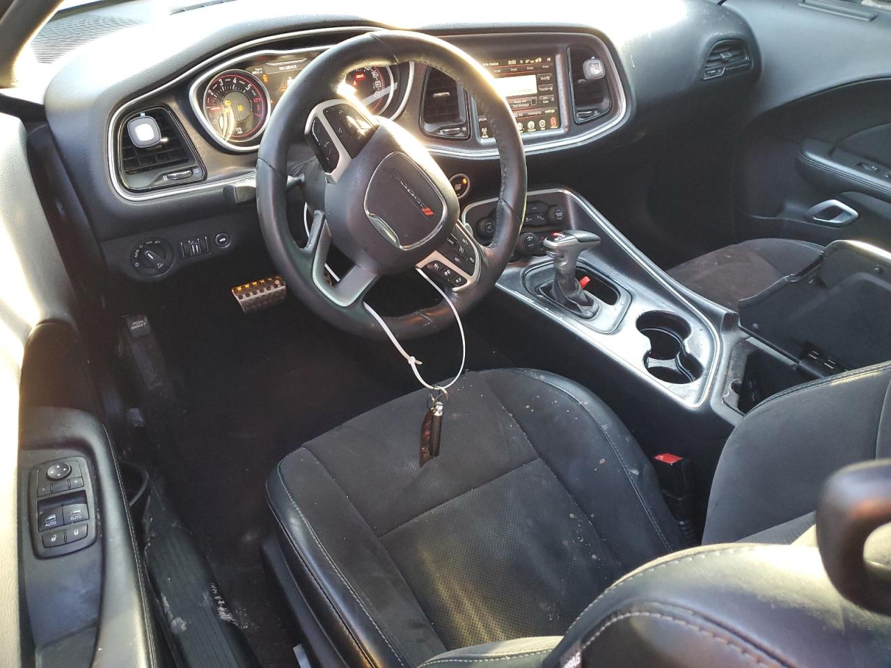 2016 Dodge Challenger - Image 8