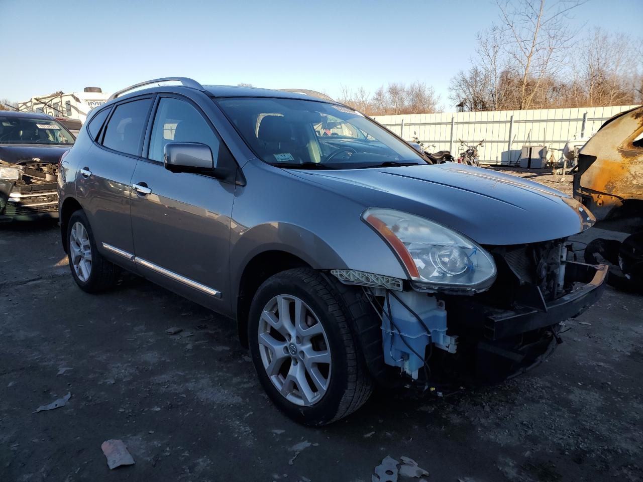 2013 Nissan Rogue - Image 4
