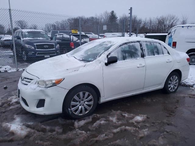  TOYOTA COROLLA 2013 White