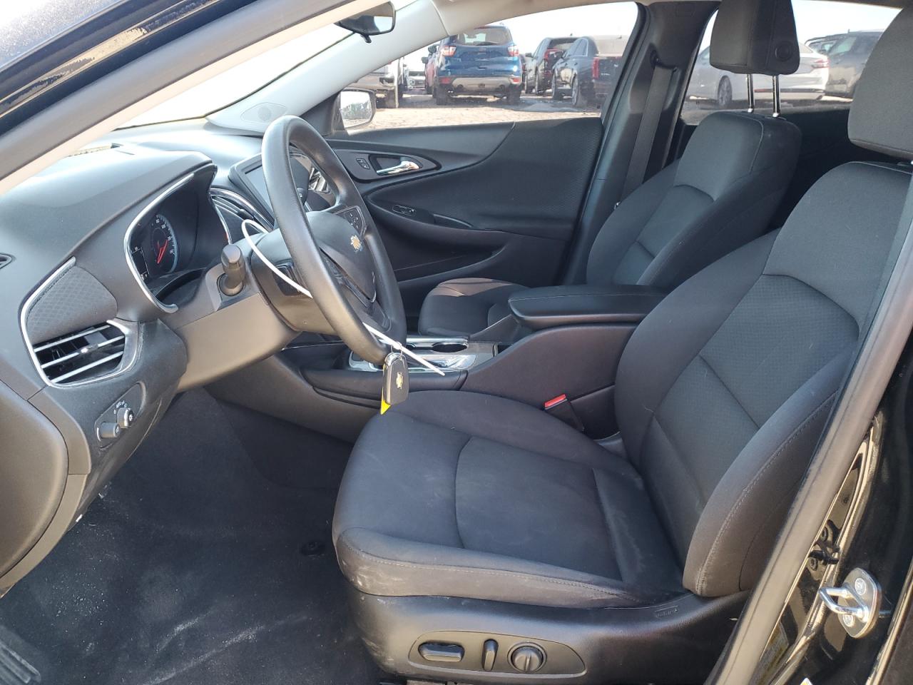 2017 Chevrolet Malibu - Image 7