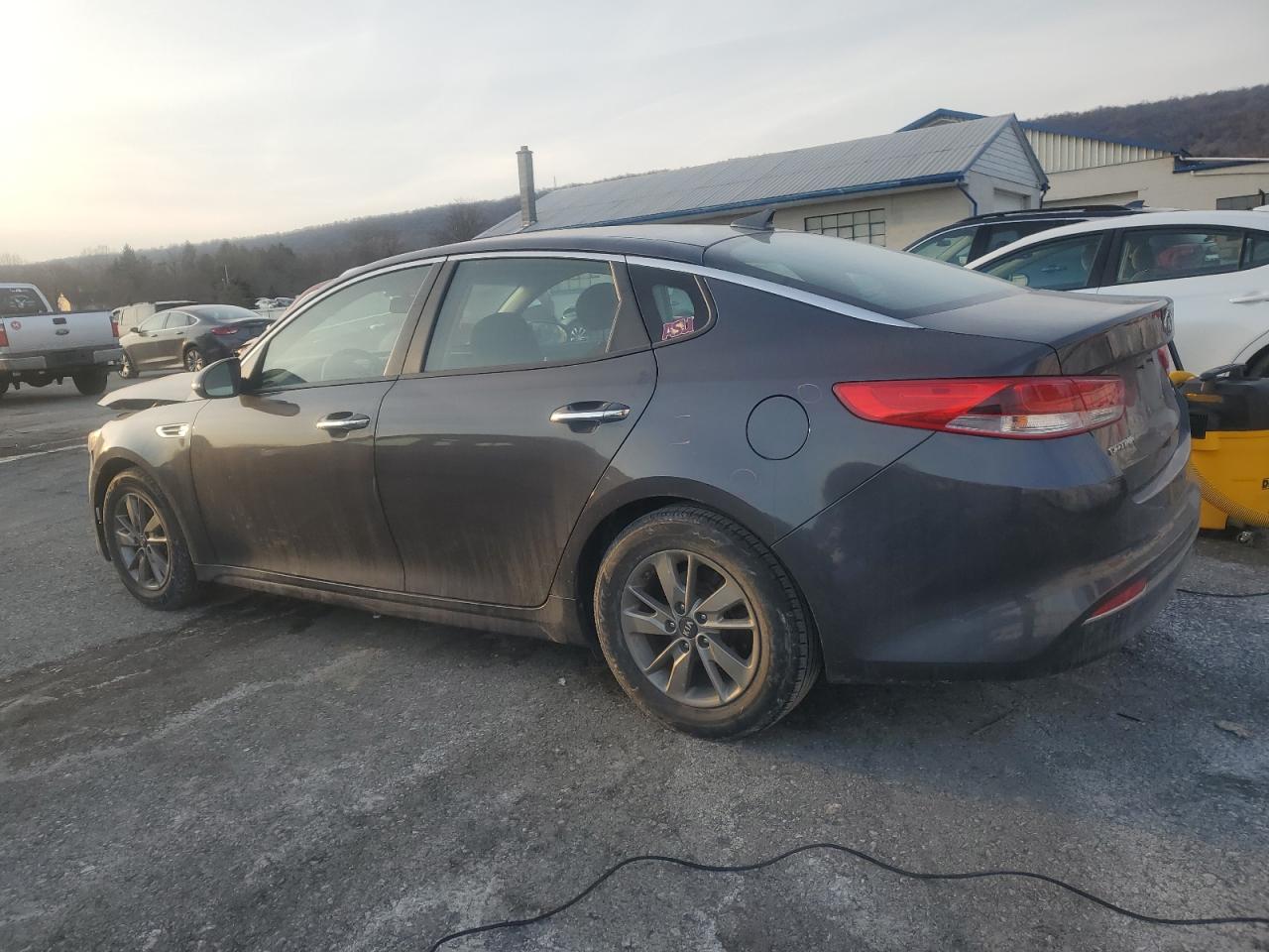 2016 Kia Optima - Image 2