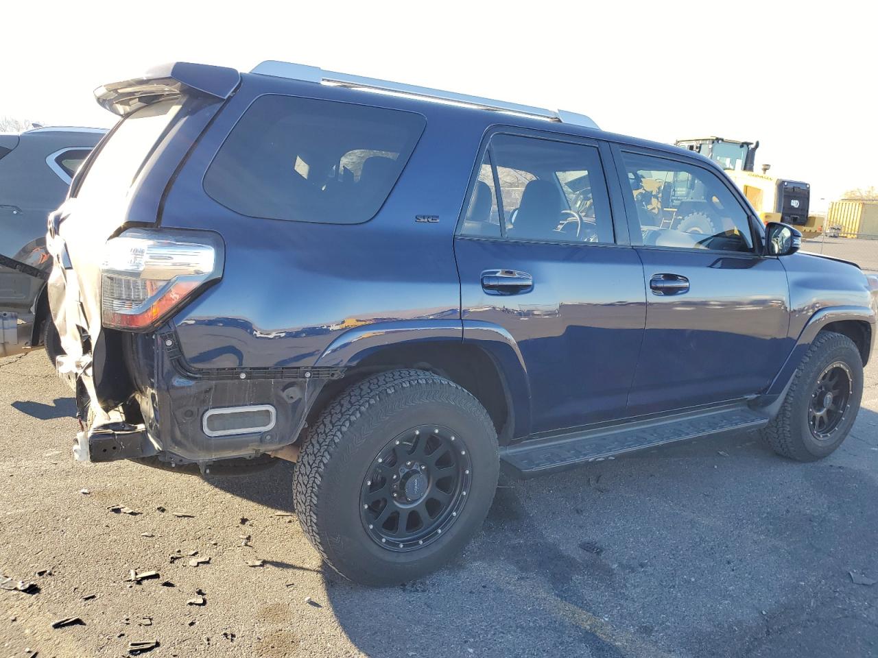 2016 Toyota 4Runner - Image 3