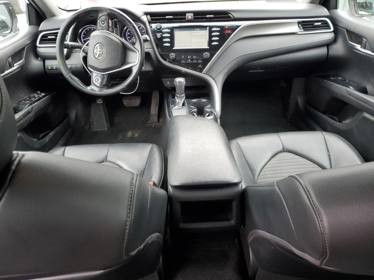 2018 Toyota Camry - Image 8