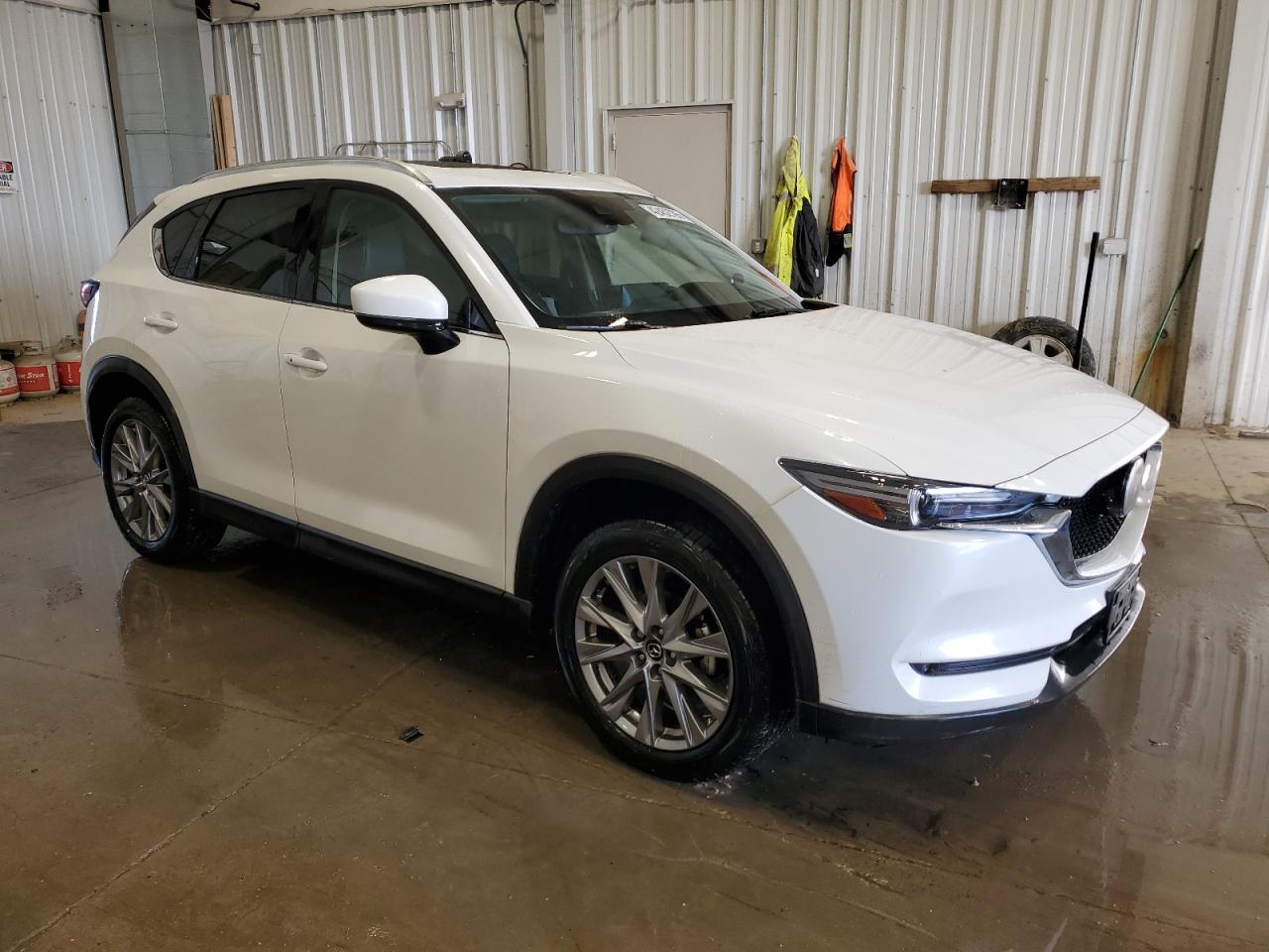 2021 Mazda CX-5 - Image 4