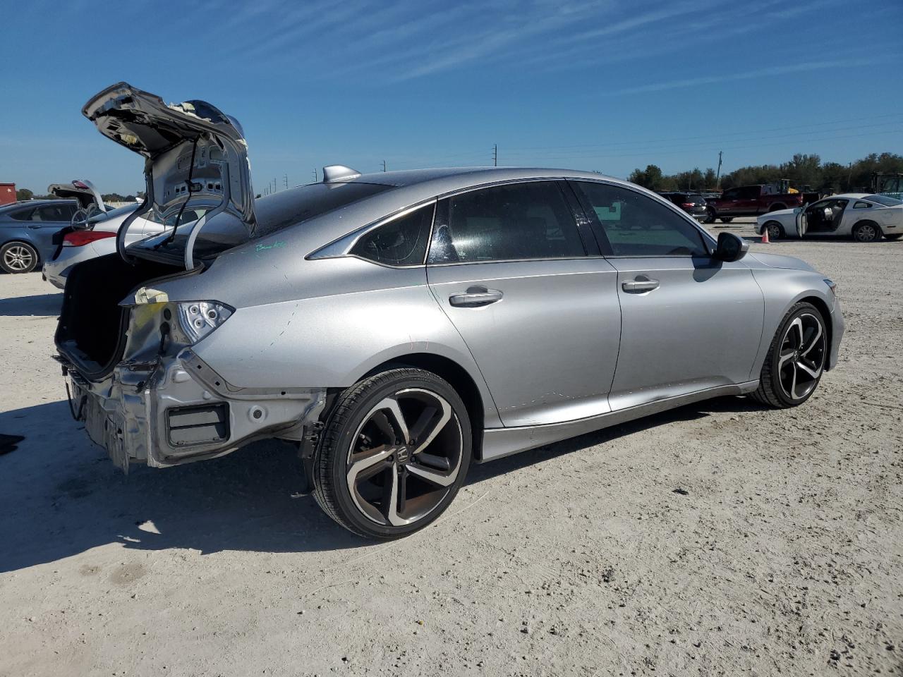 2020 Honda Accord - Image 3