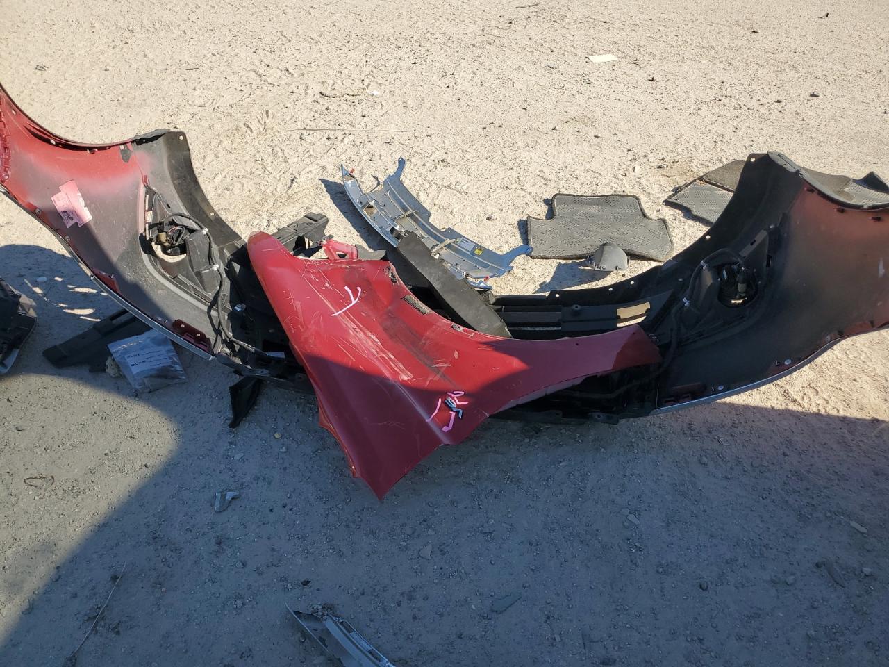 2016 Mitsubishi Outlander - Image 14