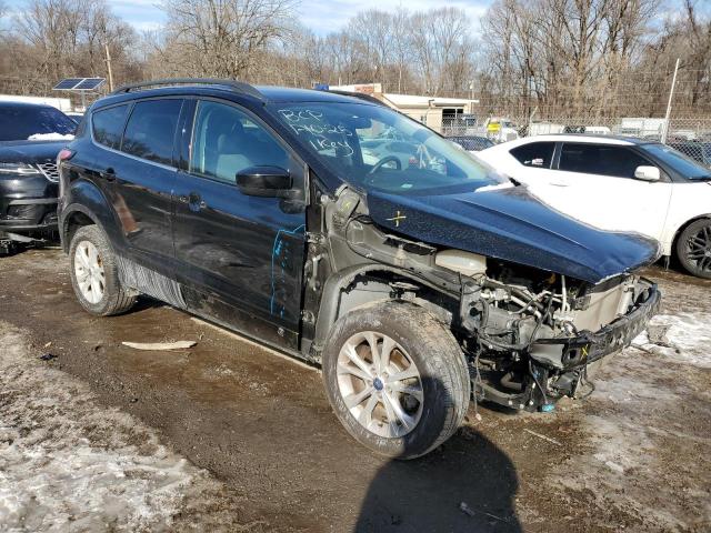  FORD ESCAPE 2018 Черный