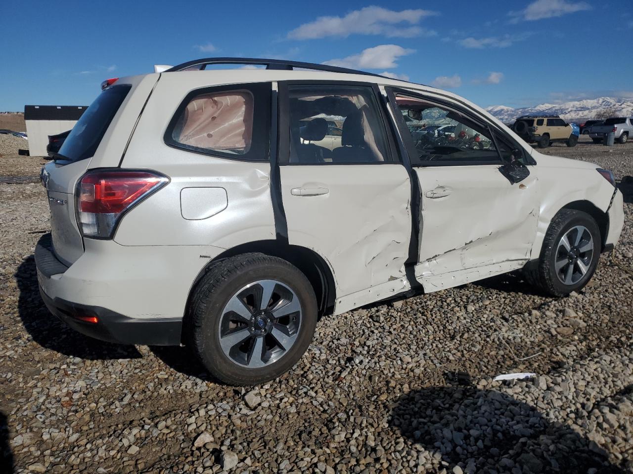 2018 Subaru Forester - Image 3