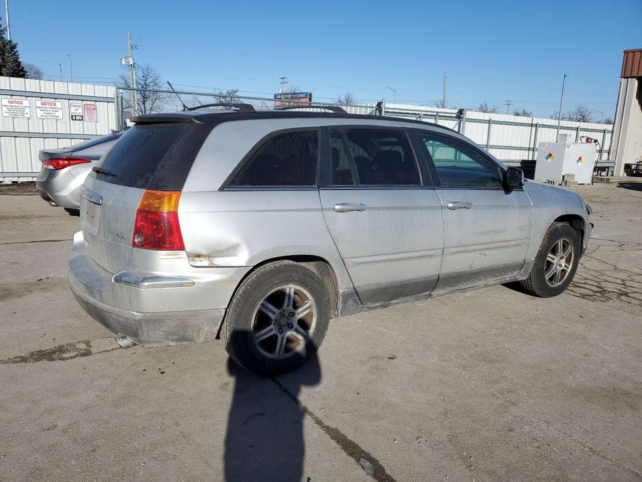 2007 Chrysler Pacifica - Image 3