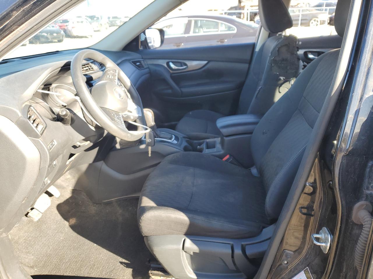 2018 Nissan Rogue - Image 7