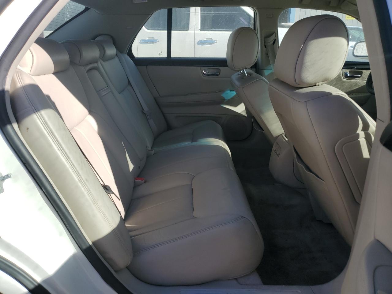 2008 Cadillac Dts VIN: 1G6KD57Y58U113570 Lot: 70305935