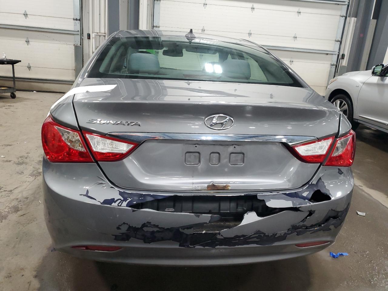 2013 Hyundai Sonata - Image 6