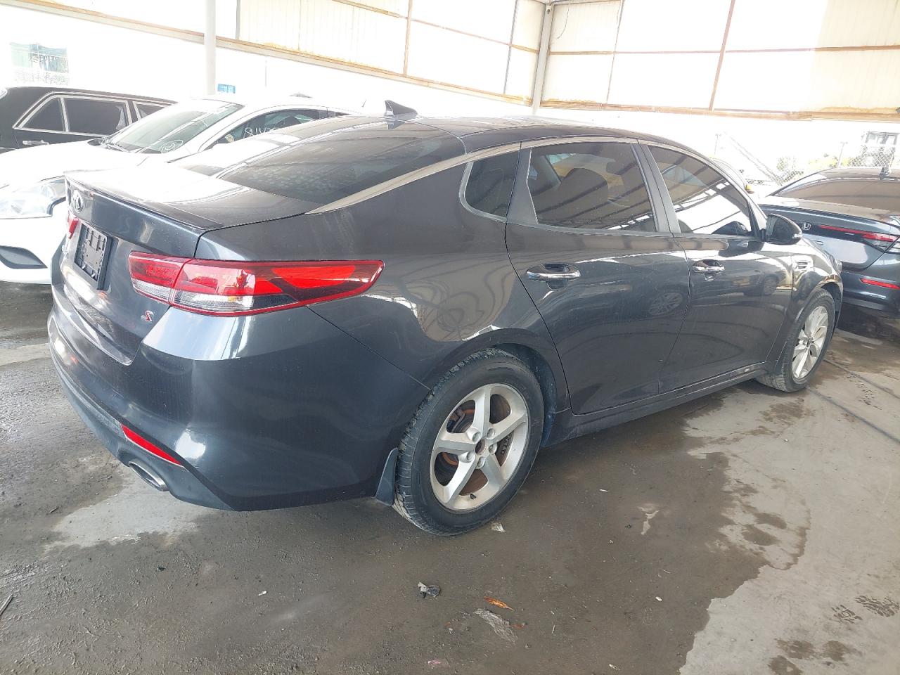 5XXGT4L38JG231750 - 2018 Kia Optima - #89227615