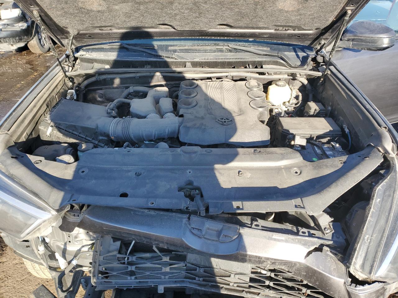 2021 Toyota 4Runner - Image 11