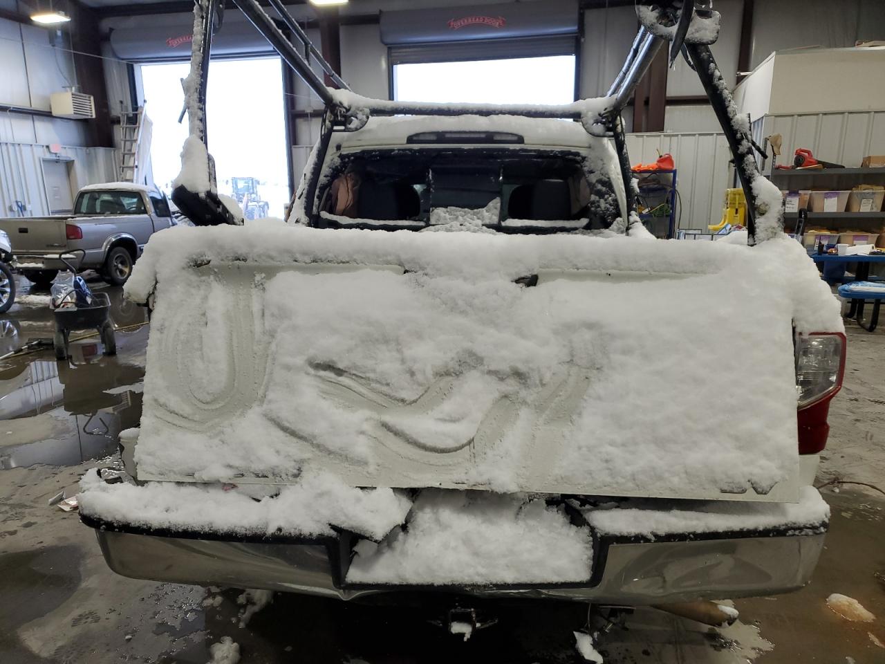 2017 Nissan Titan - Image 6