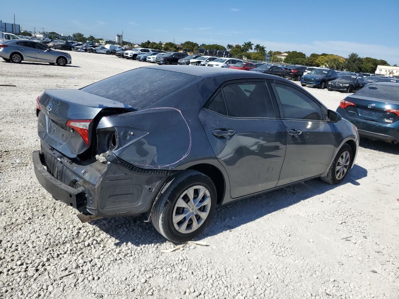 2014 Toyota Corolla - Image 3