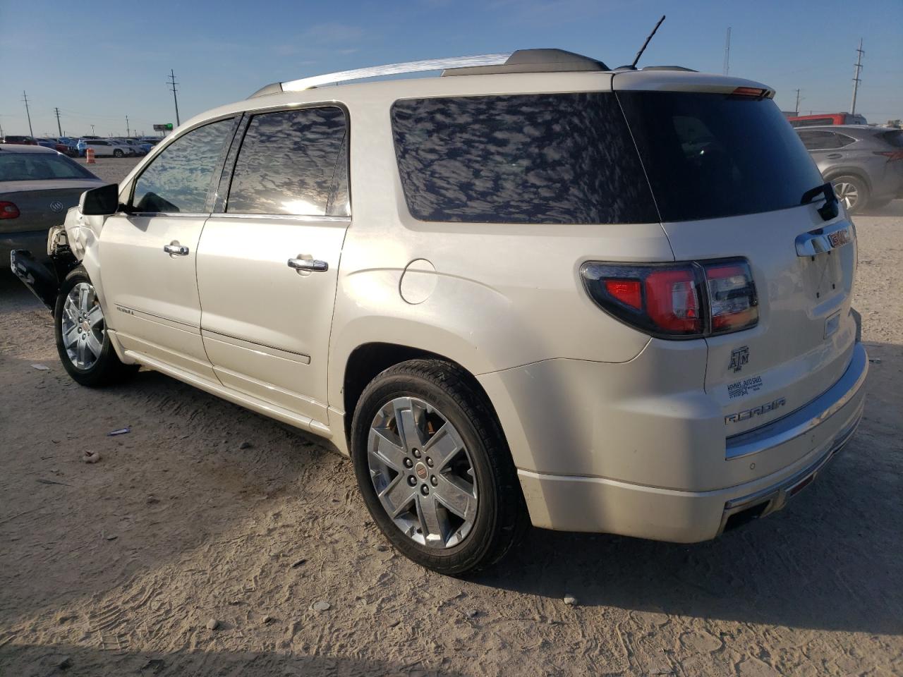 2015 GMC Acadia - Image 2