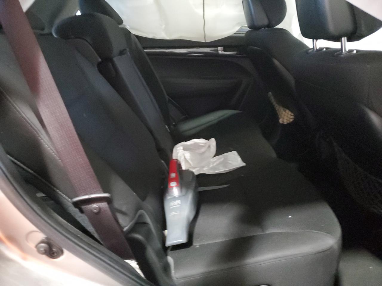 2014 Kia Sorento - Image 11