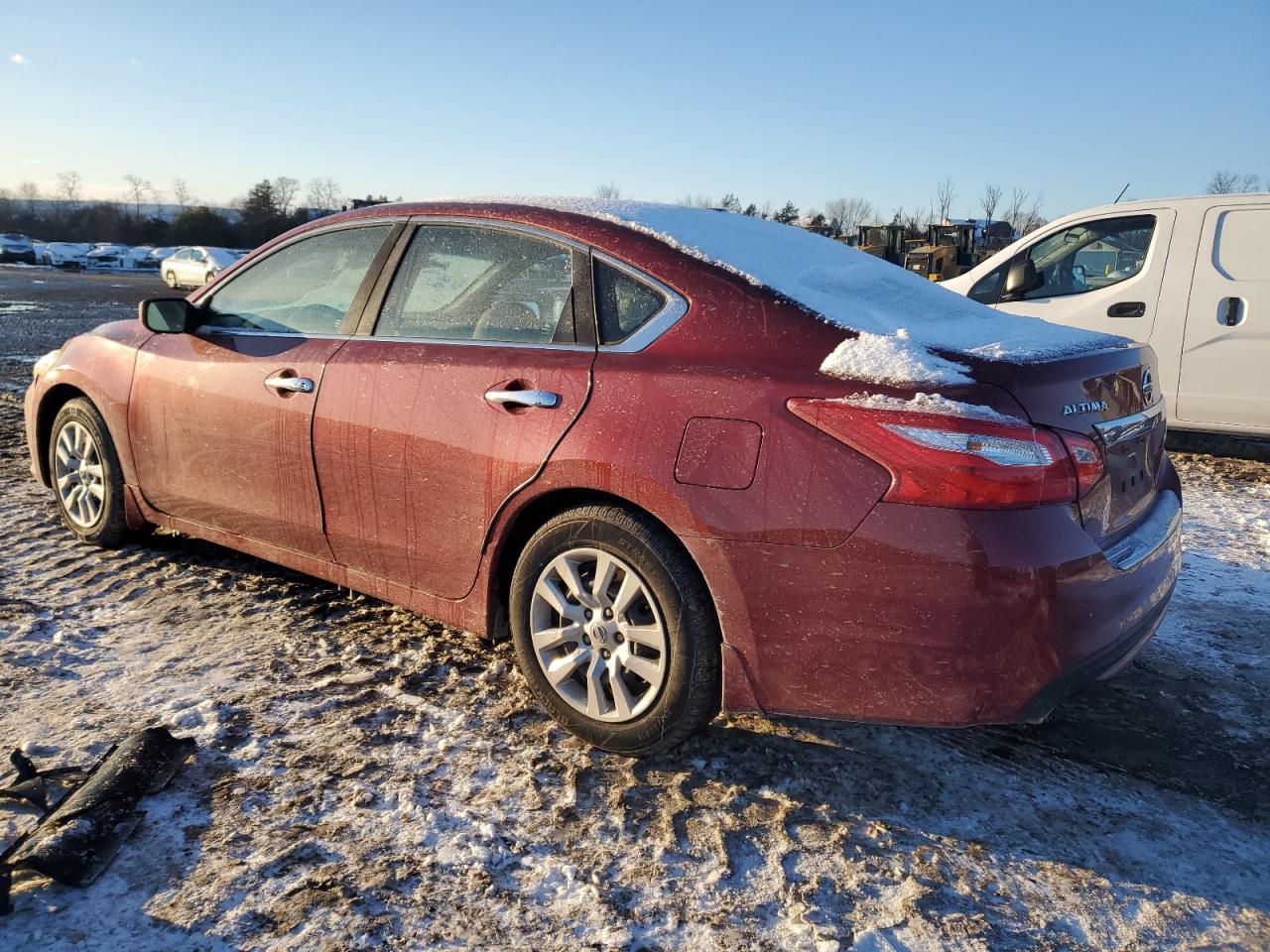 2017 Nissan Altima - Image 2