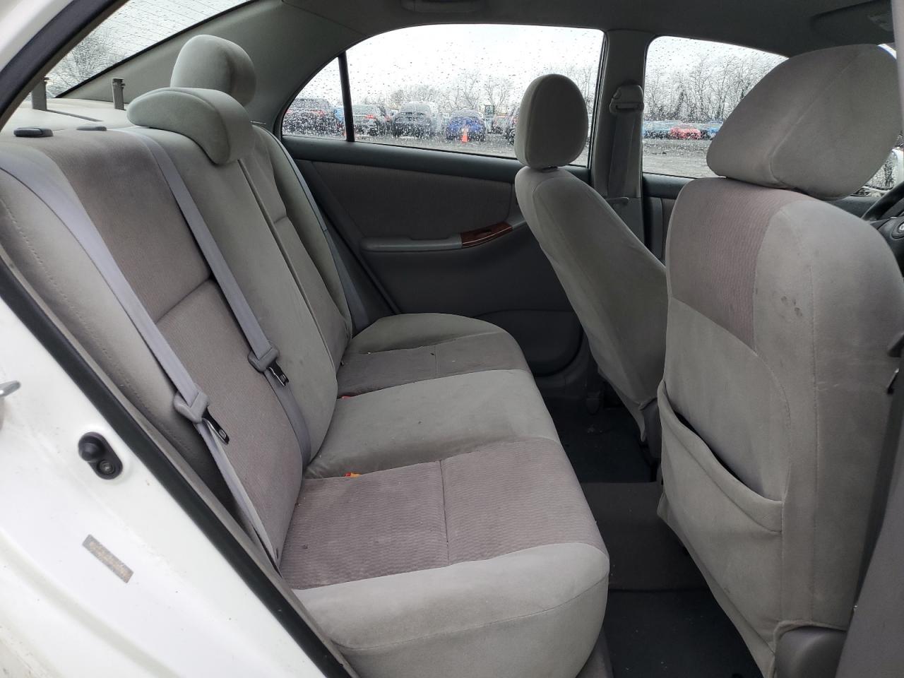 2007 Toyota Corolla - Image 11