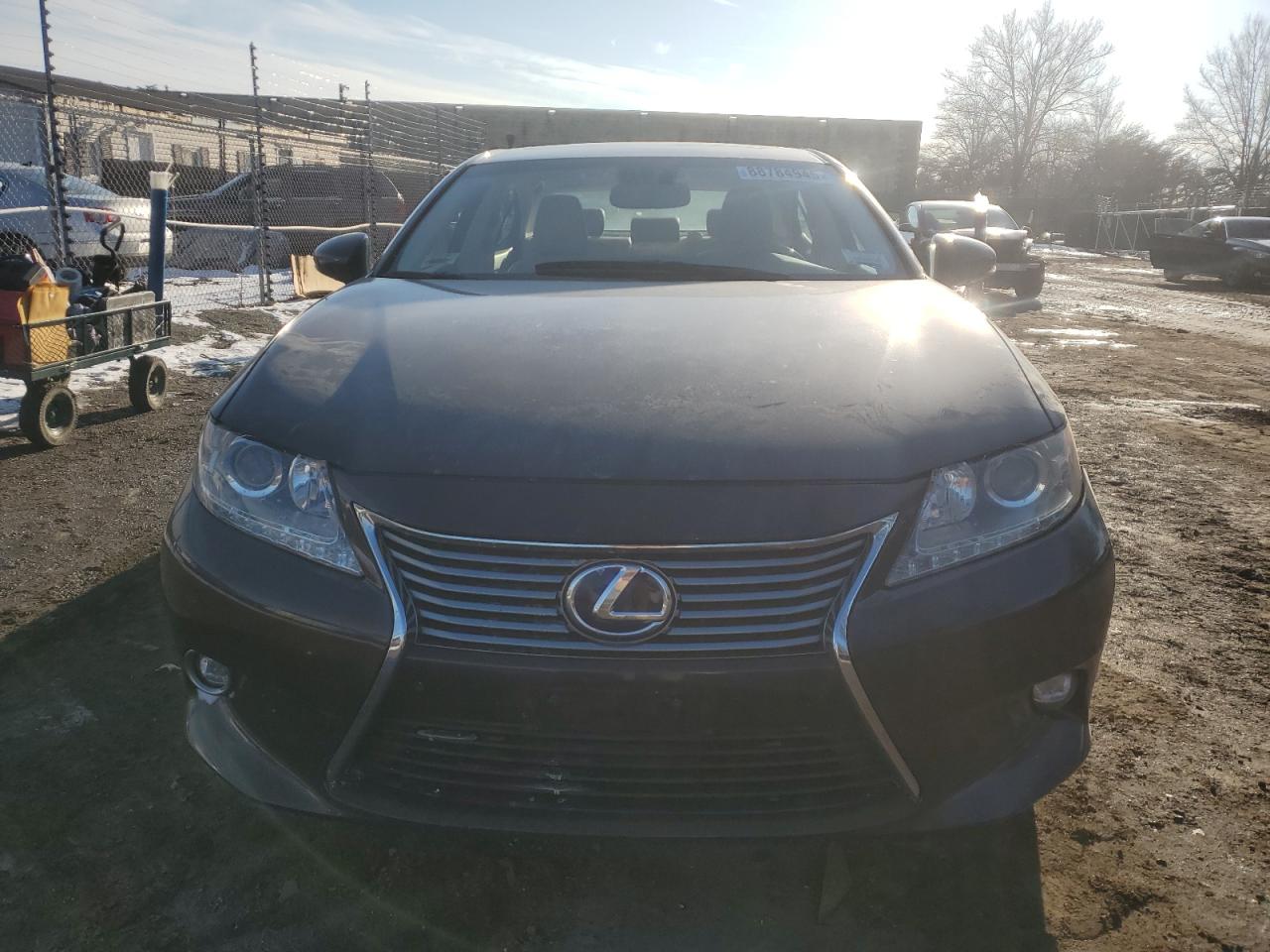2014 Lexus ES - Image 5