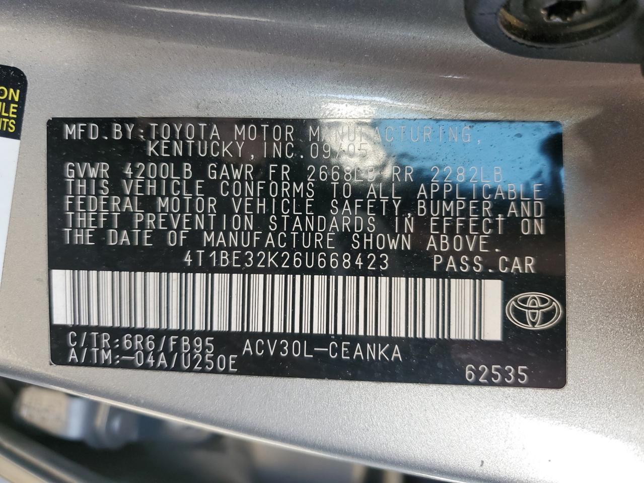 2006 Toyota Camry - Image 12
