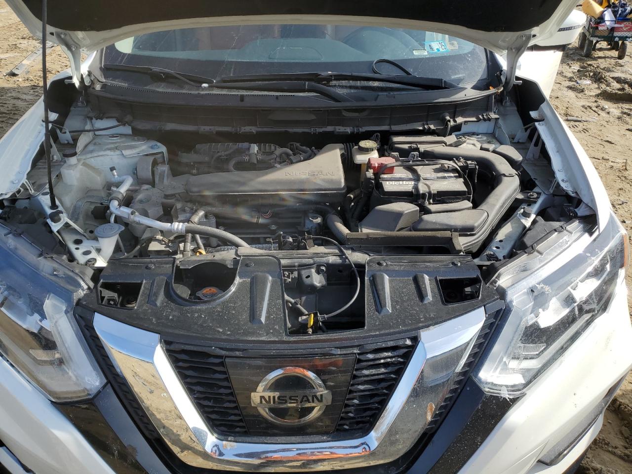 2017 Nissan Rogue - Image 13
