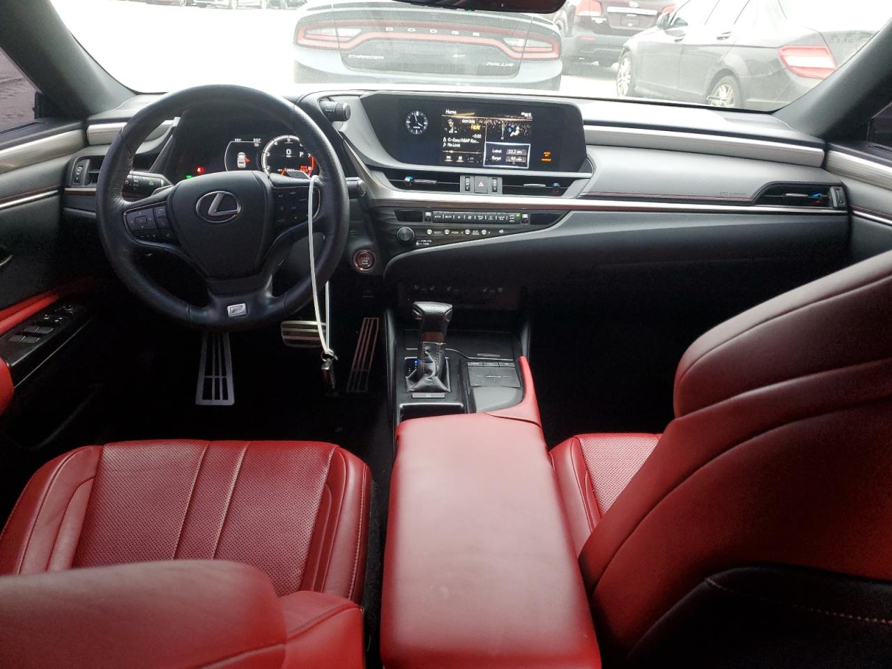 2019 Lexus ES - Image 8