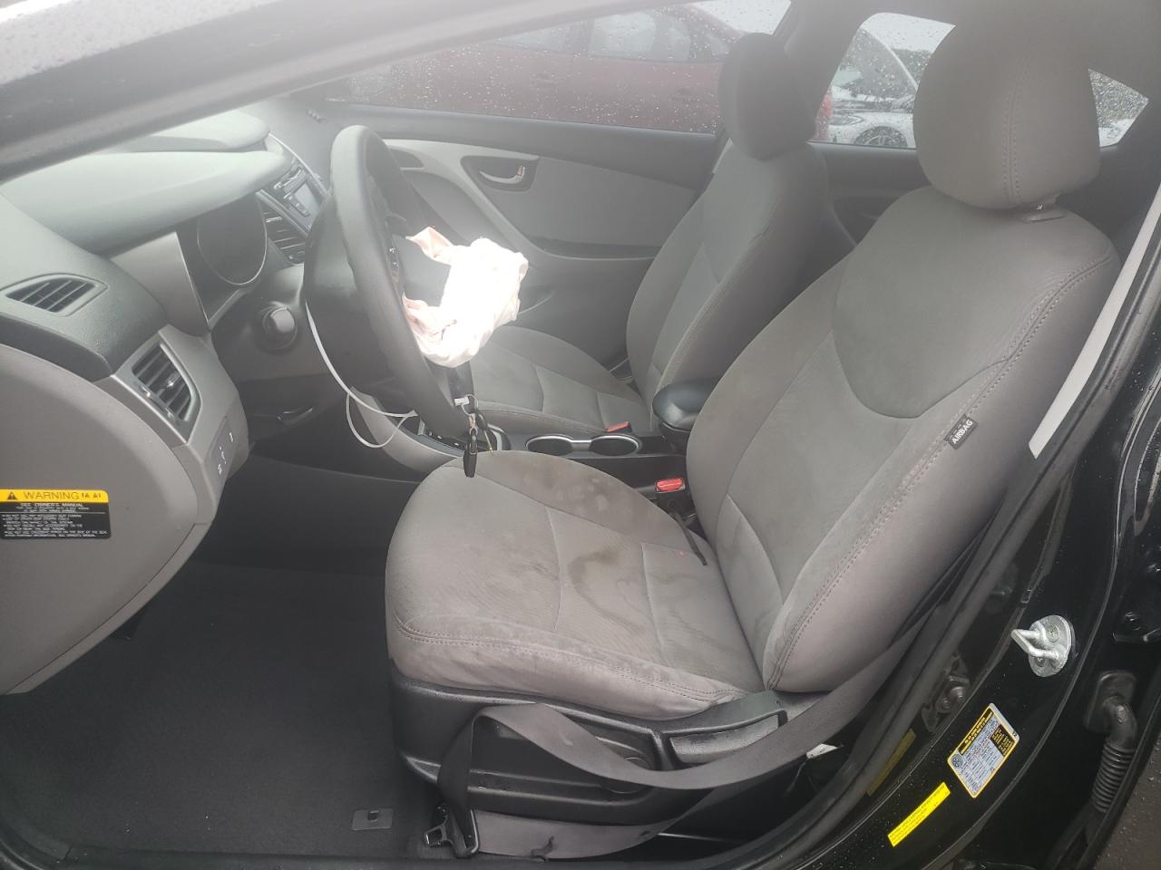 2014 Hyundai Elantra - Image 7