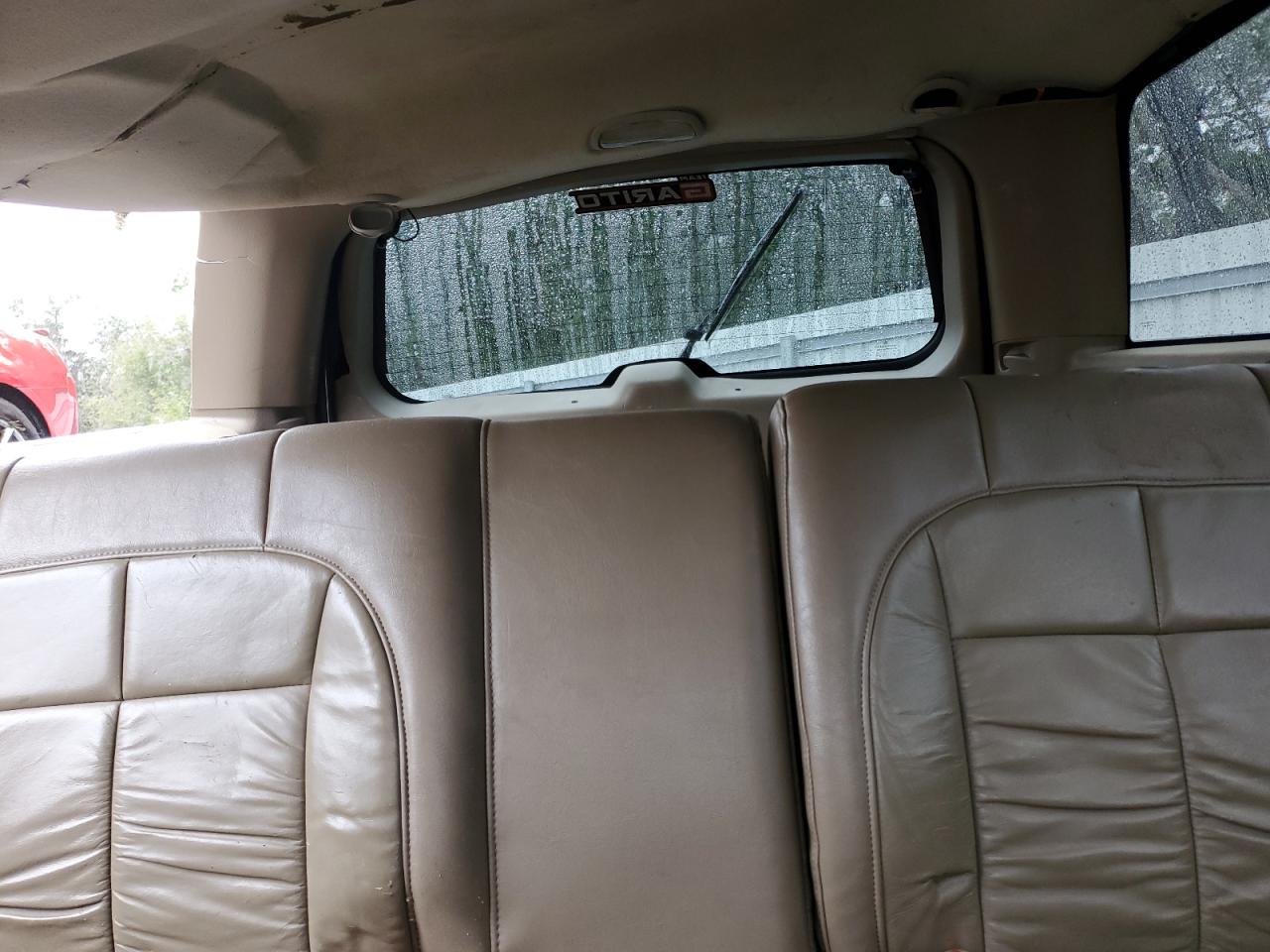 2004 Jeep Grand Cherokee - Image 10