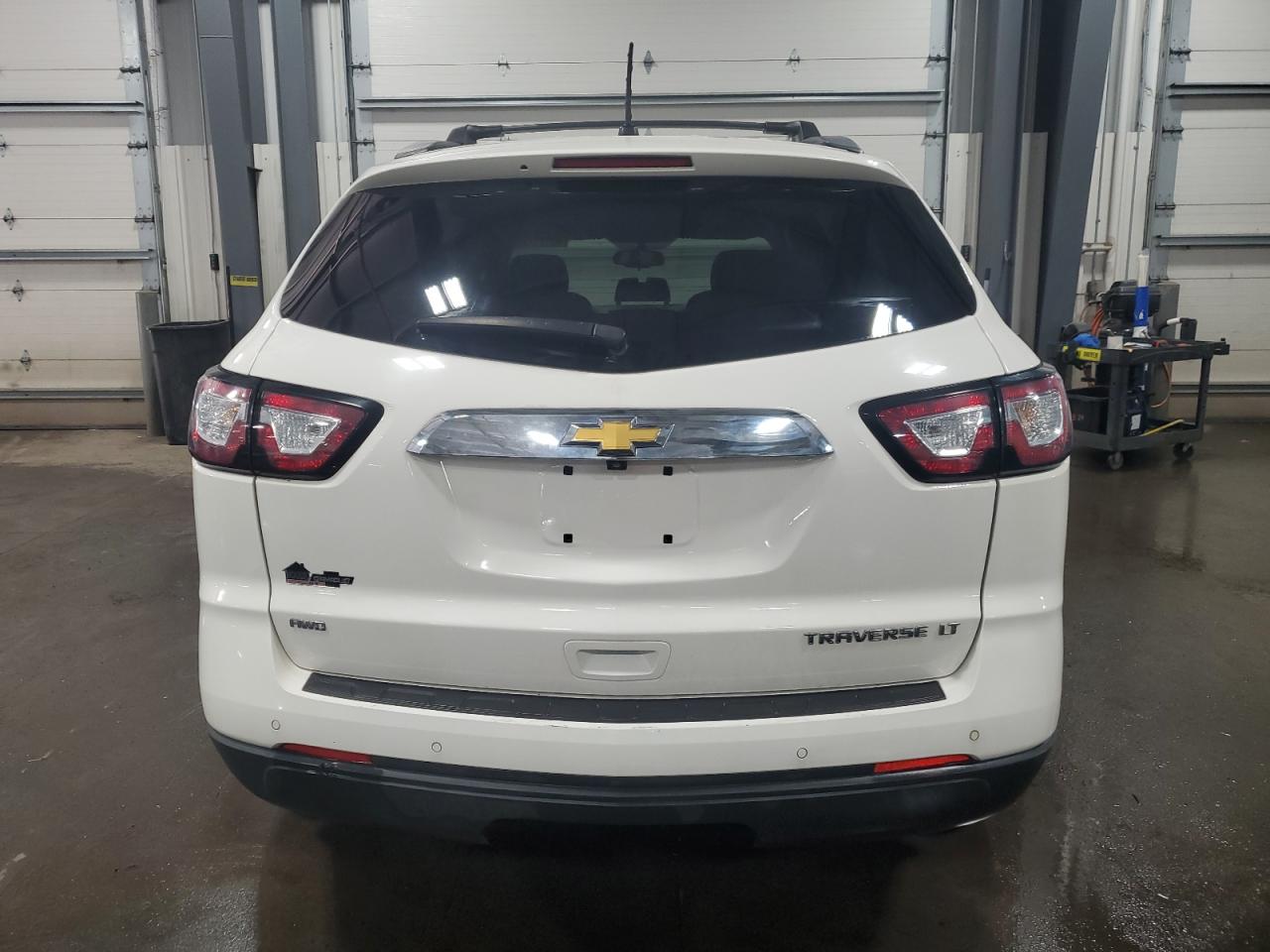 2014 Chevrolet Traverse - Image 6
