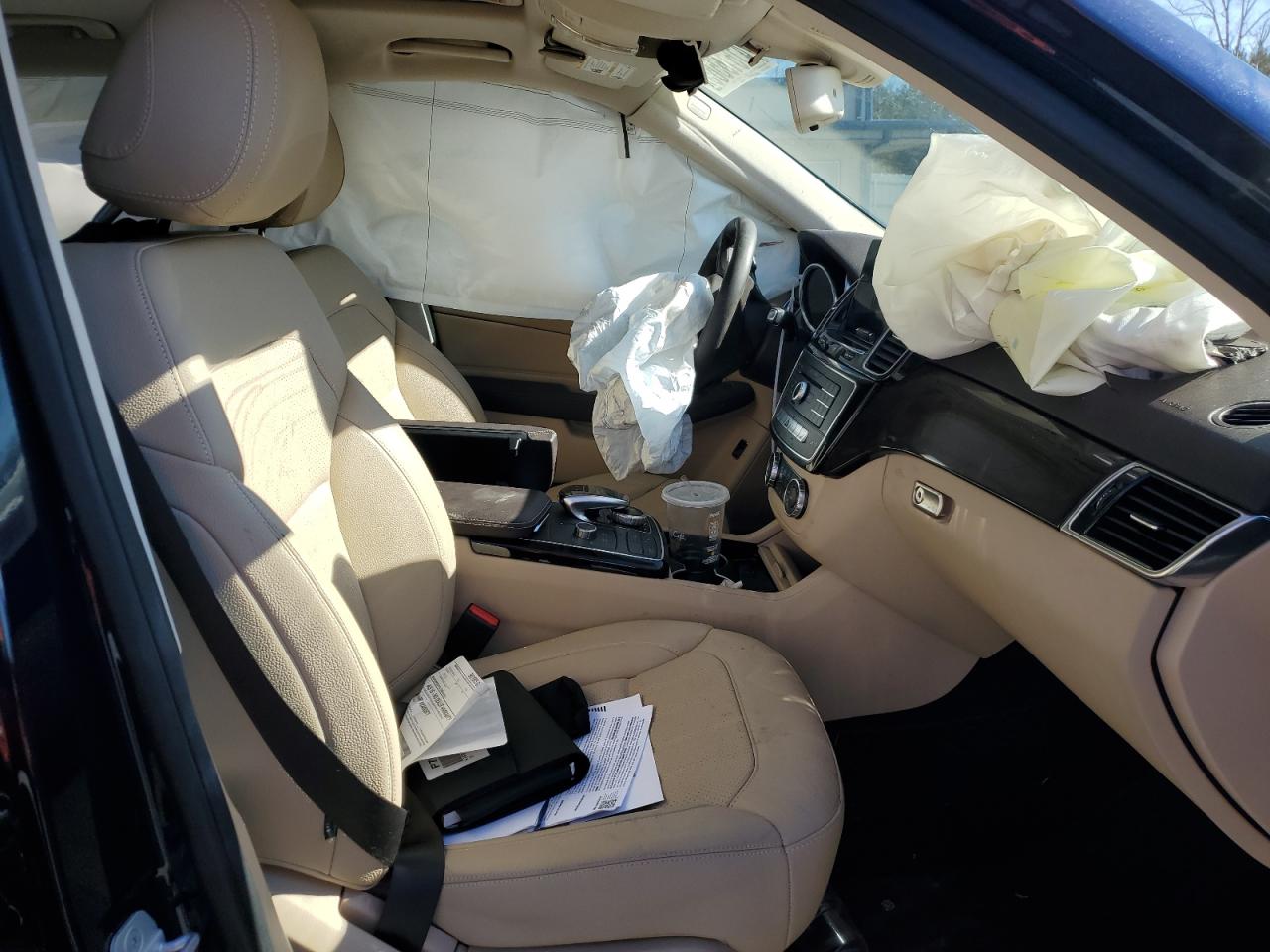 2018 Mercedes-Benz GLE - Image 7