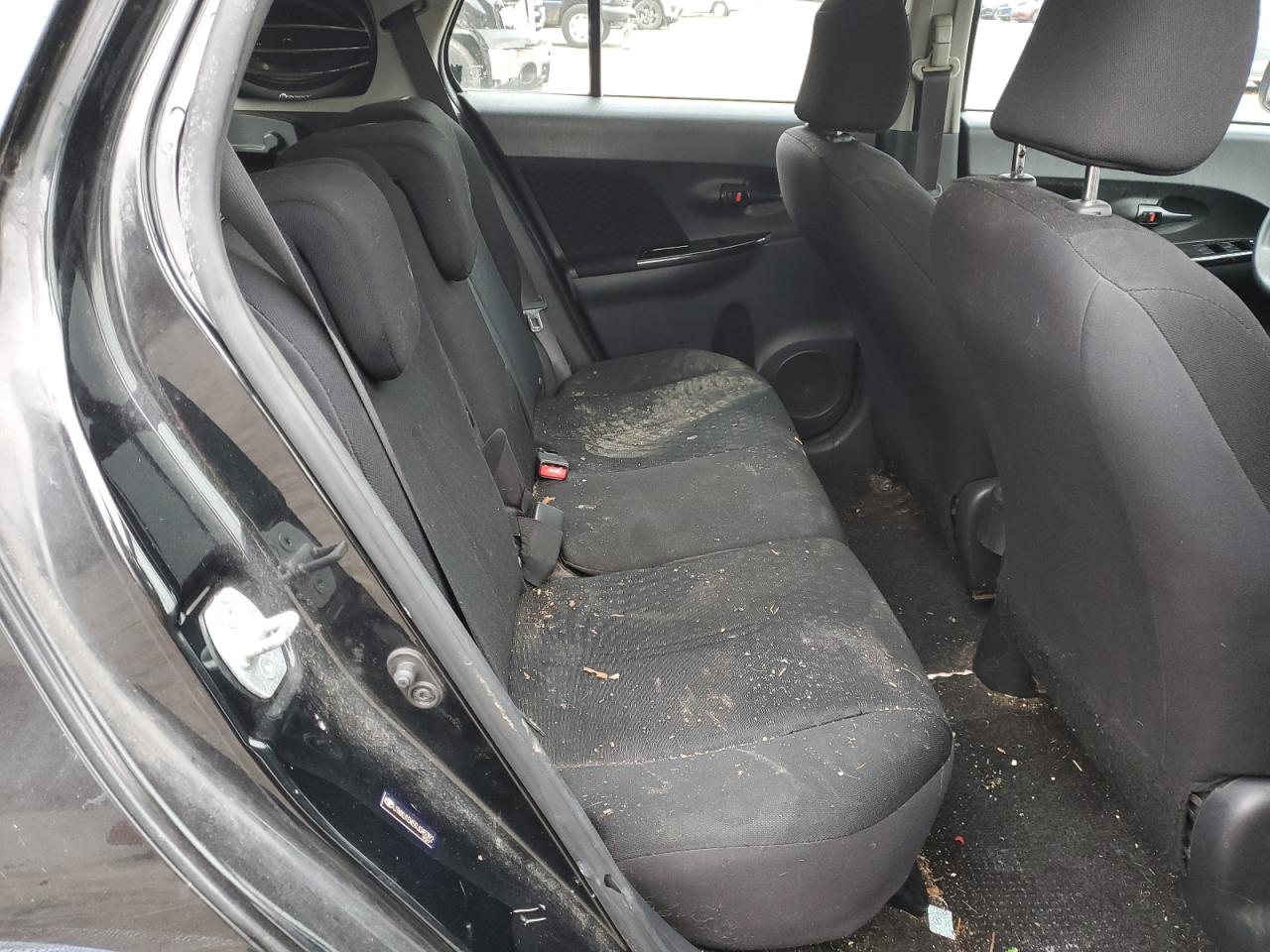 2009 Scion xD - Image 10