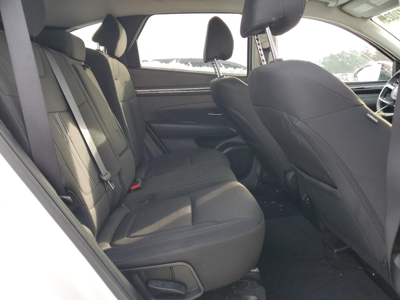 2023 Hyundai Tucson - Image 11
