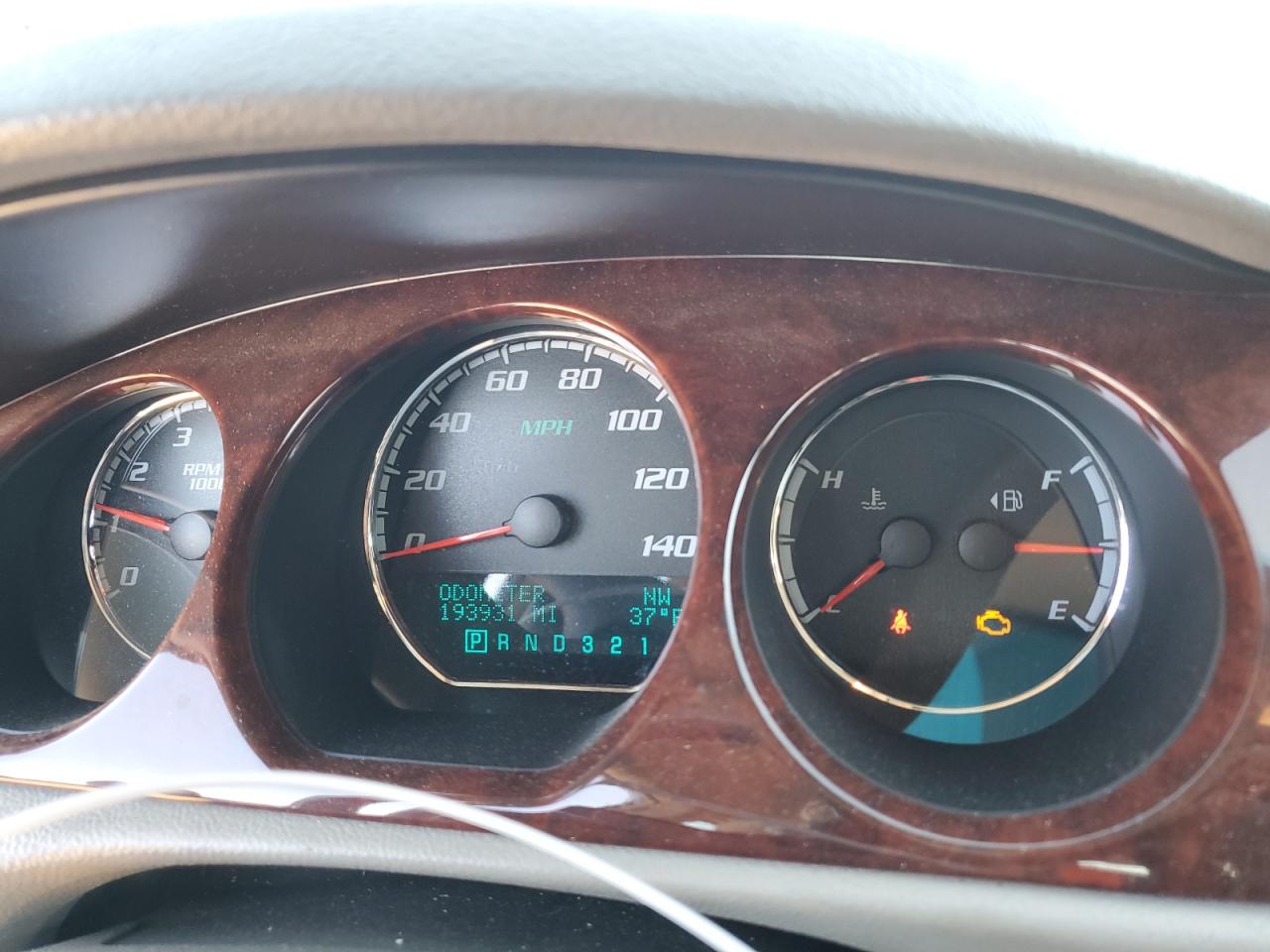 2009 Buick Lucerne - Image 9