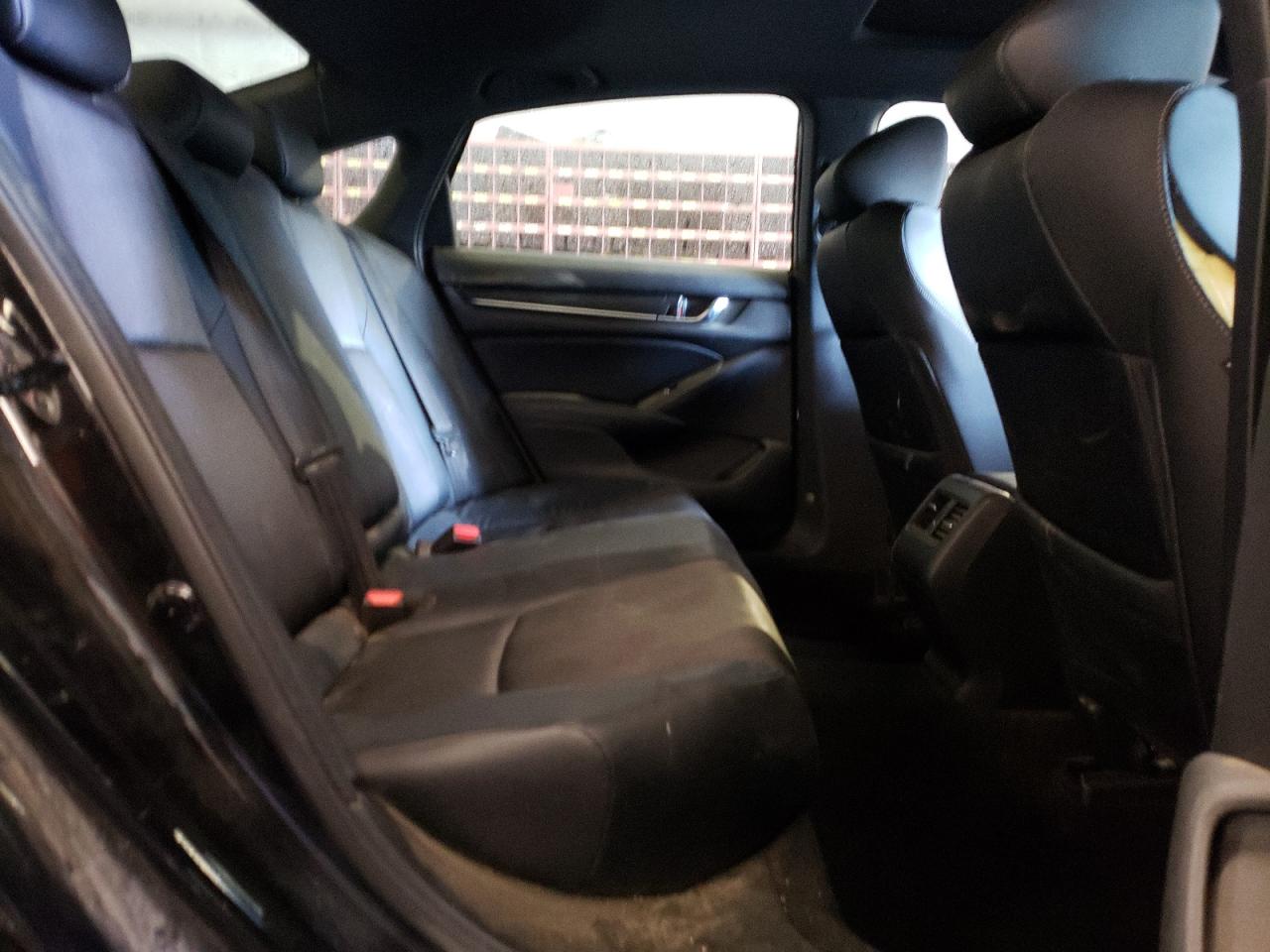 2018 Honda Accord - Image 10