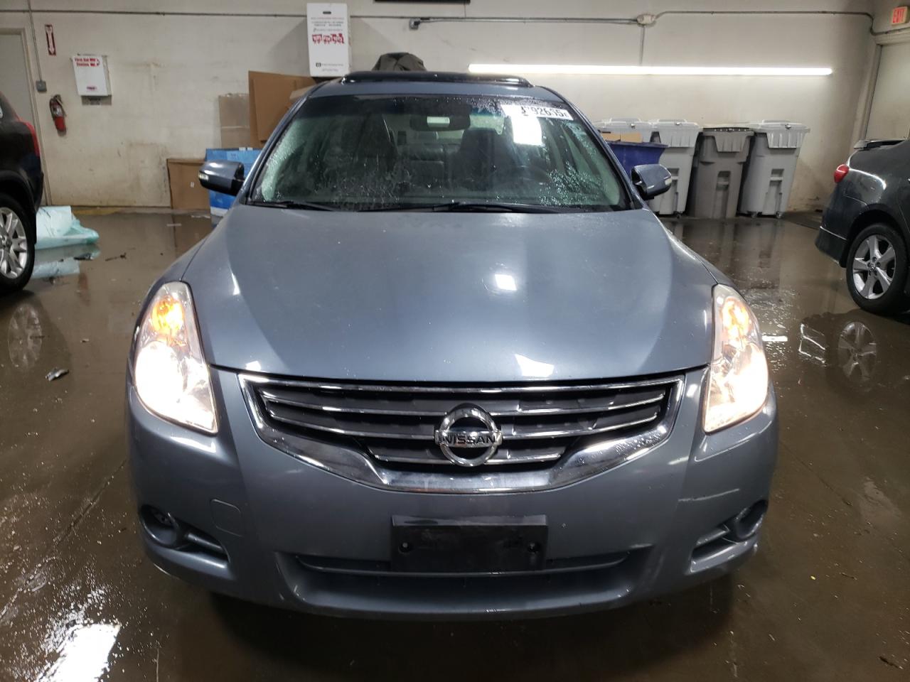 2011 Nissan Altima - Image 5