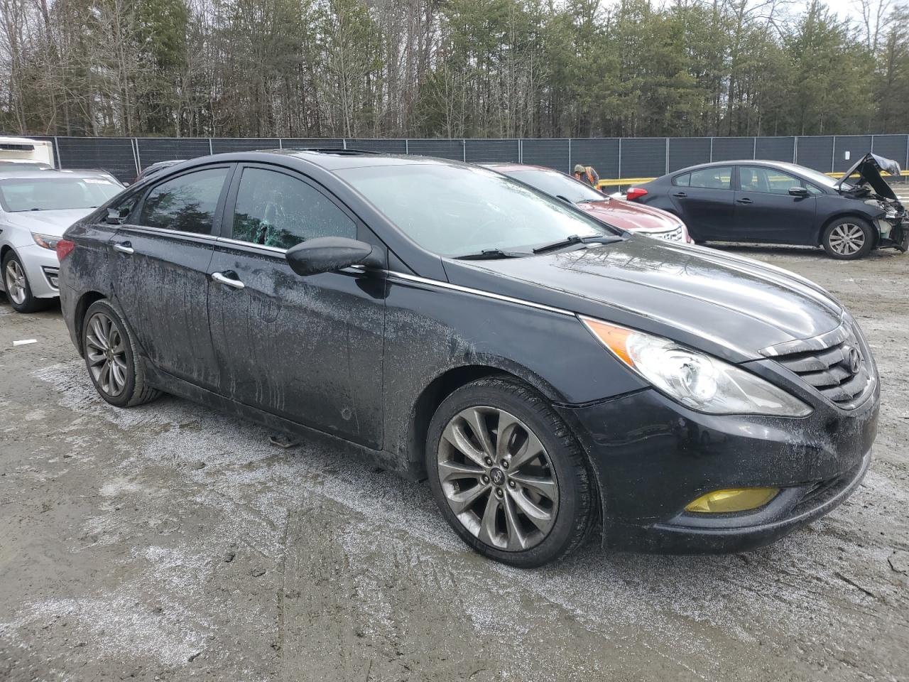 2013 Hyundai Sonata - Image 4