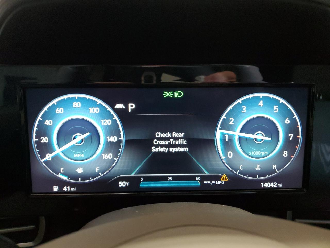 2021 Hyundai Elantra - Image 9