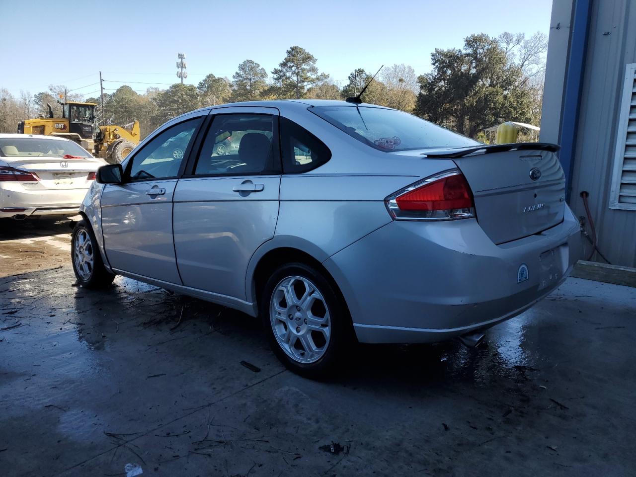 2009 Ford Focus - Image 2