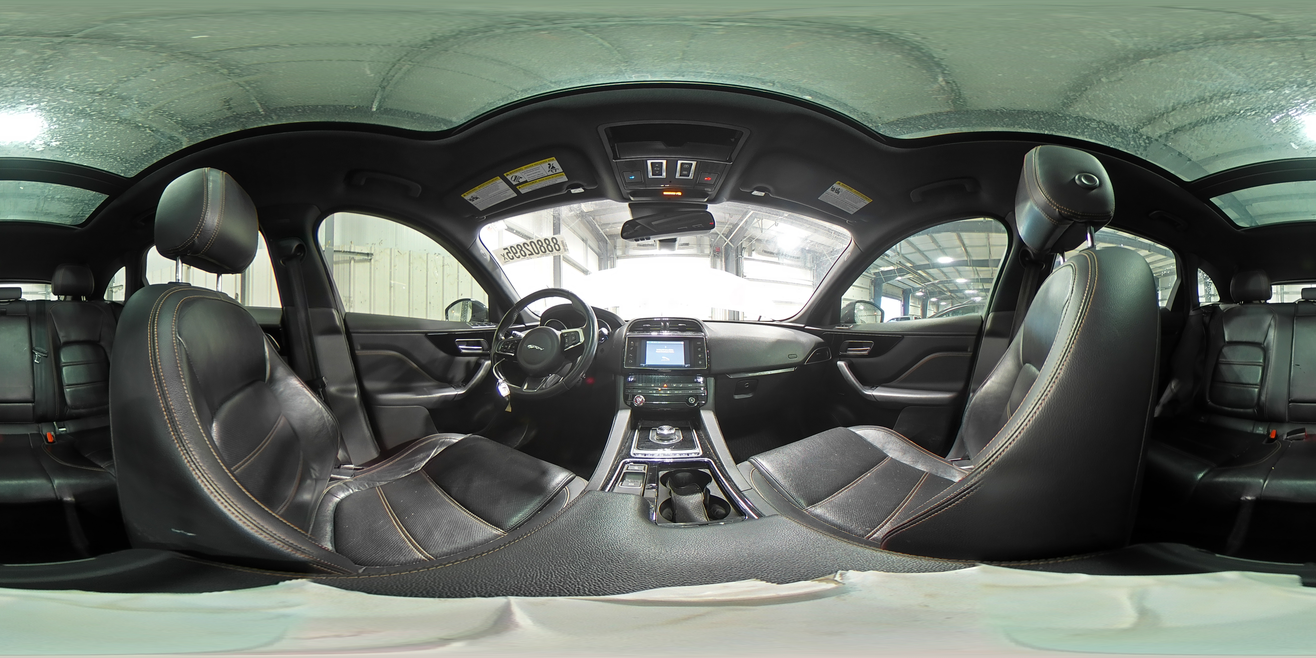 2018 Jaguar F-Pace - Image 15